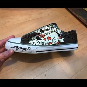 Ed Hardy shoes size 7
